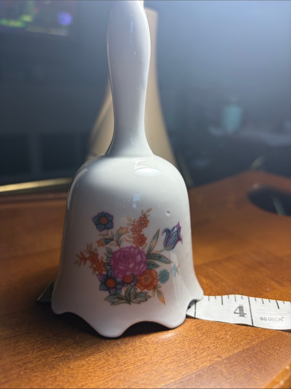 Vintage White Porcelain Scalloped Edge Flower Bouquet Bell